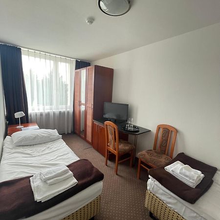 Hostel Plonia Economy Štetín Exteriér fotografie