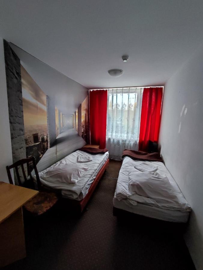 Hostel Plonia Economy Štetín Exteriér fotografie