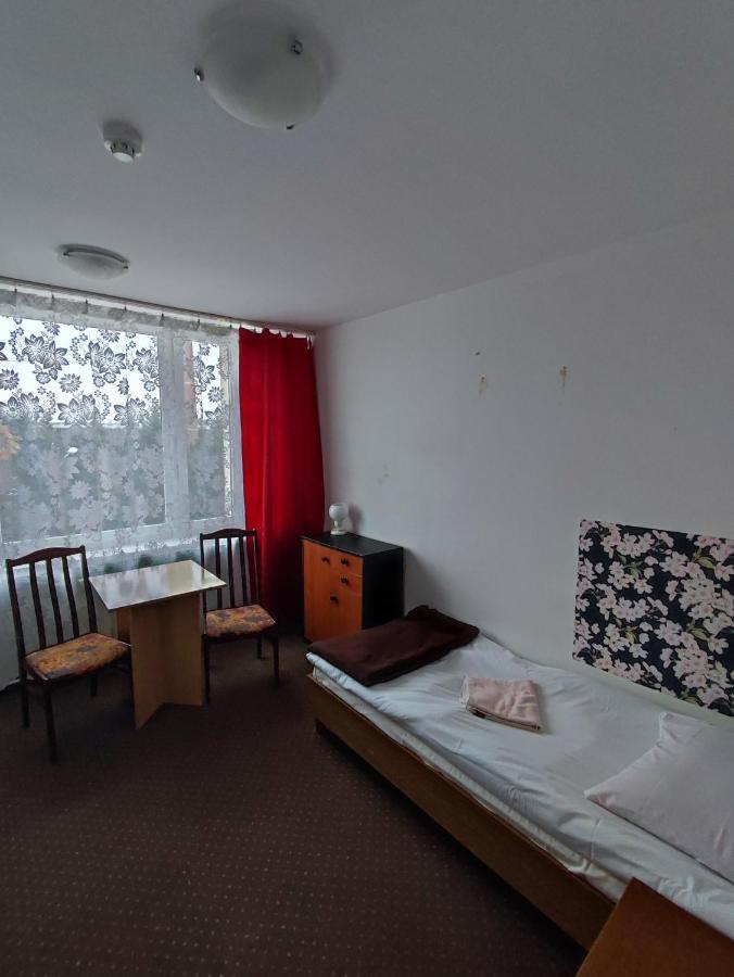 Hostel Plonia Economy Štetín Exteriér fotografie